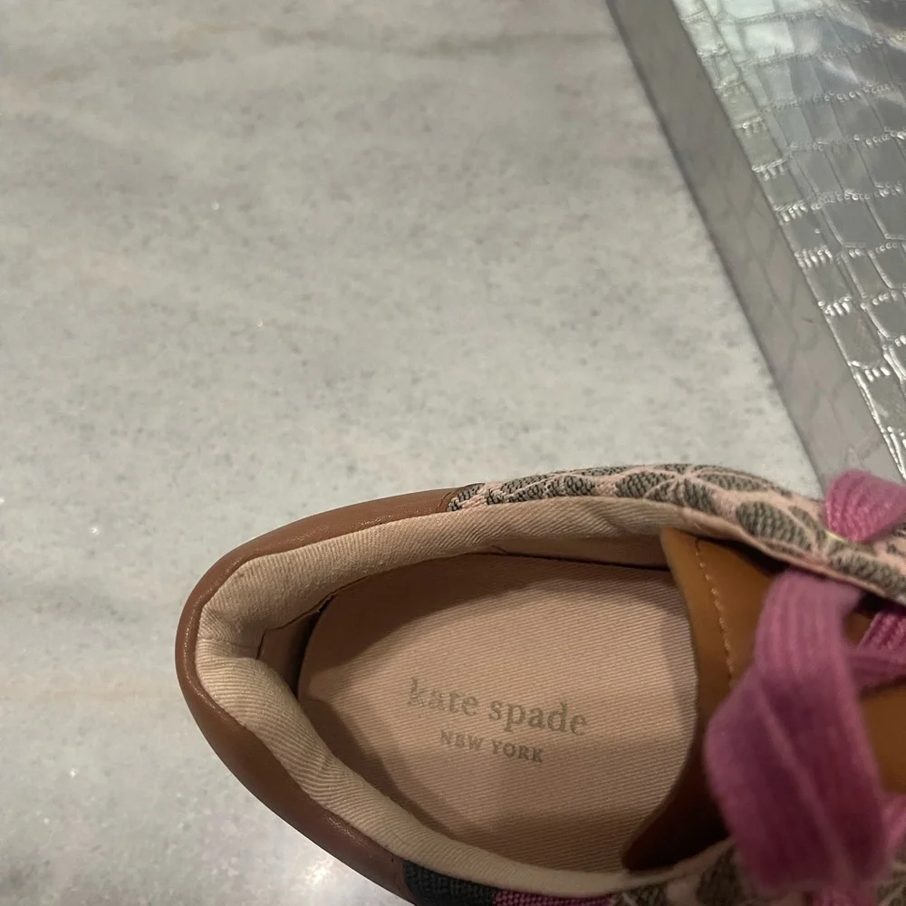 Kate Spade ♠️ Flower Jacquard Keswick Sneakers ... - Picture 11 of 12